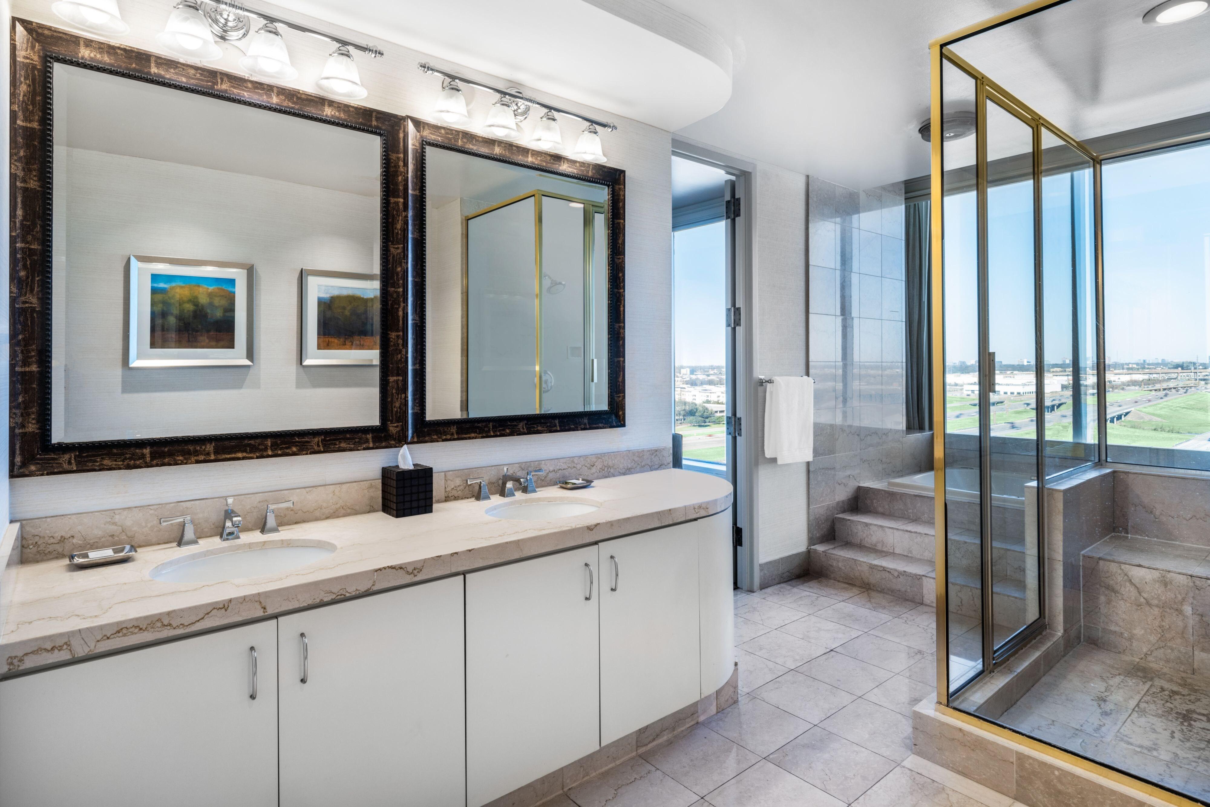 Renaissance Dallas North Hotel Farmers Branch Dış mekan fotoğraf